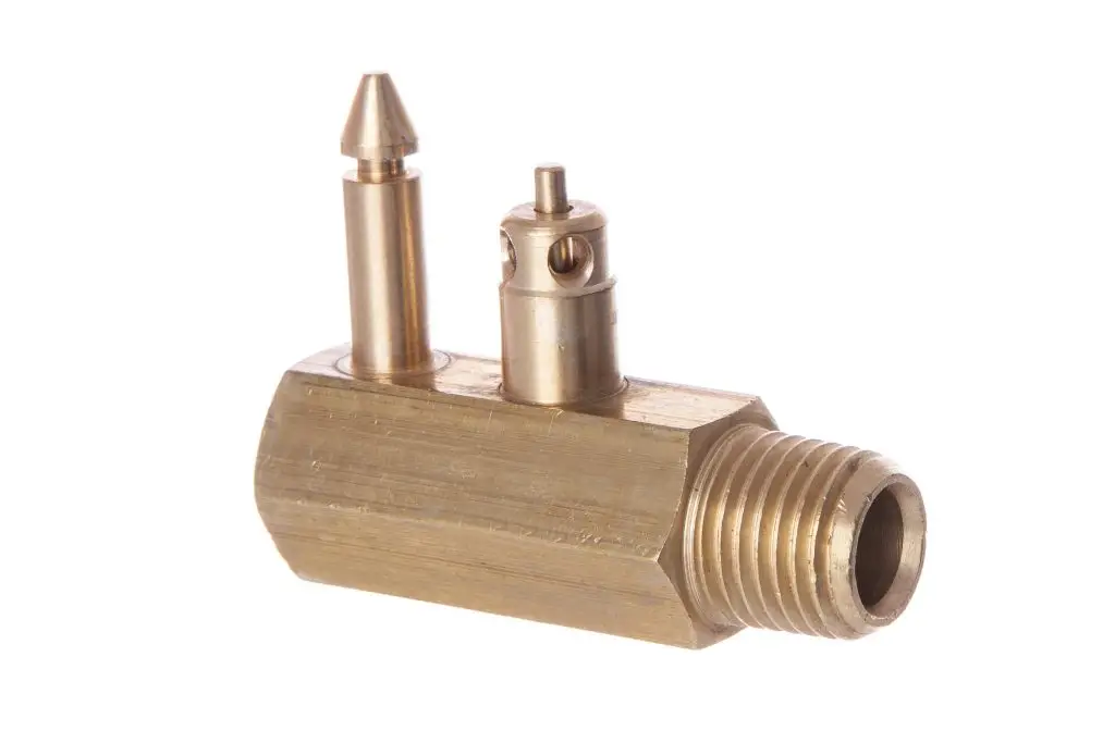 L1283 Mercury Male 2 prong tank outlet